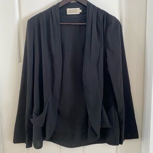Loose / Unstructured Blazer